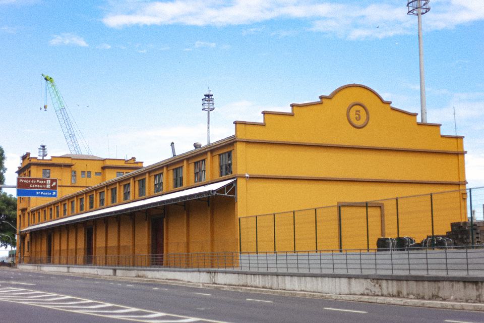 Armazém 5 abre as portas com a exposição Baía de Vitória nesta quinta (30)