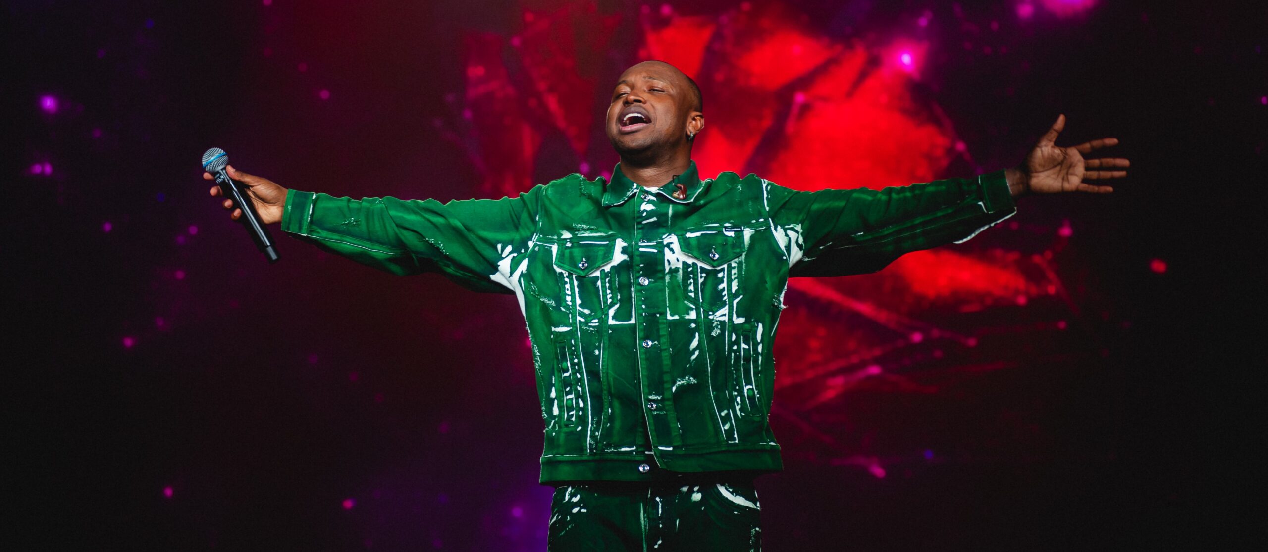 Thiaguinho e Sorriso Maroto estreiam projeto “Eu Sou a História” em Vila Velha