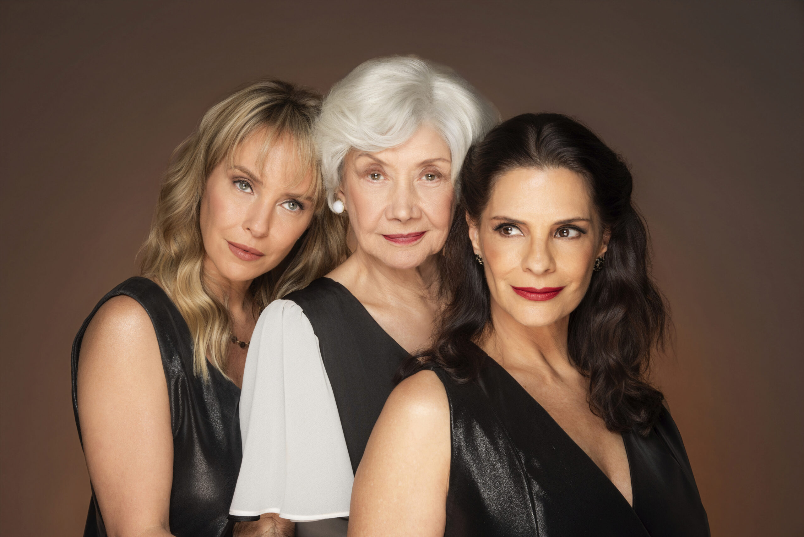 Sucesso nos palcos: “Três Mulheres Altas” chega a Vitória